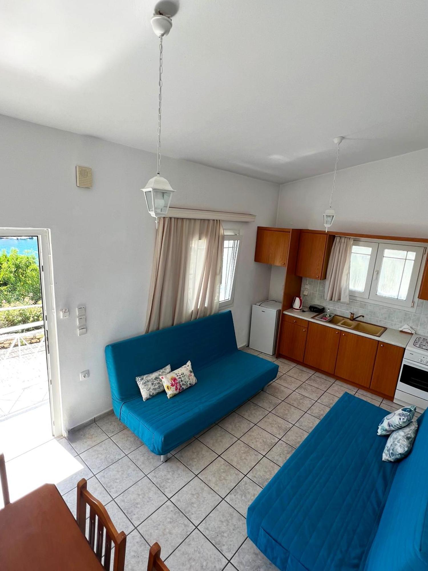 Aronis Spyros Panoramic Seaview Apartments Longós Habitación foto